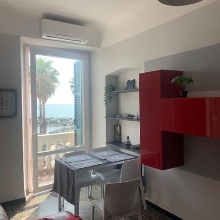 Appartement Loft 53 Waterfront Of Genova Pegli Extérieur photo