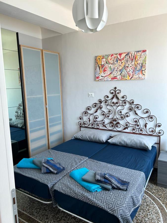 Appartement Loft 53 Waterfront Of Genova Pegli Extérieur photo